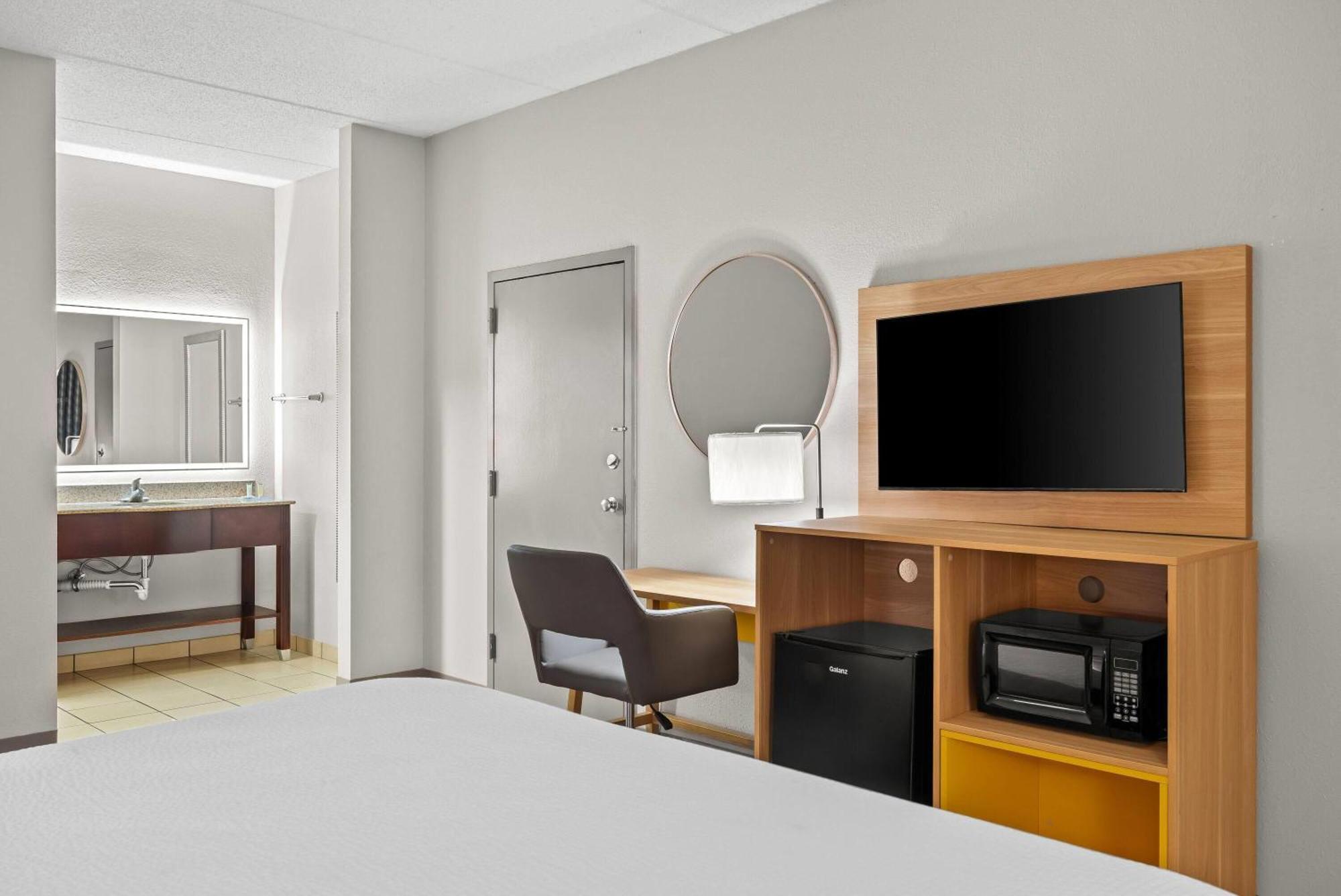 Days Inn By Wyndham Statesboro Dış mekan fotoğraf