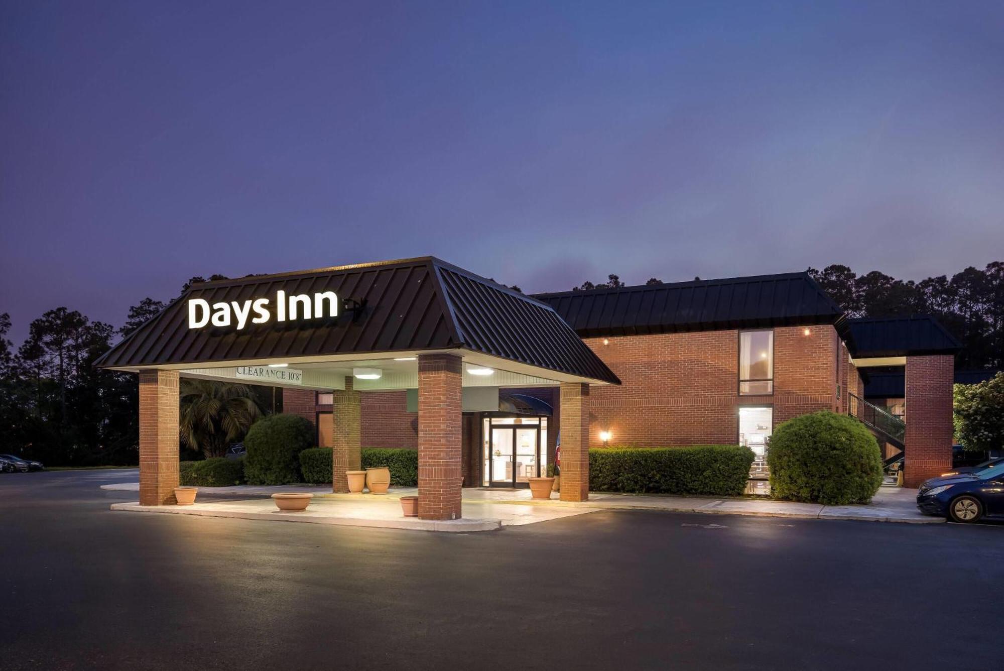 Days Inn By Wyndham Statesboro Dış mekan fotoğraf